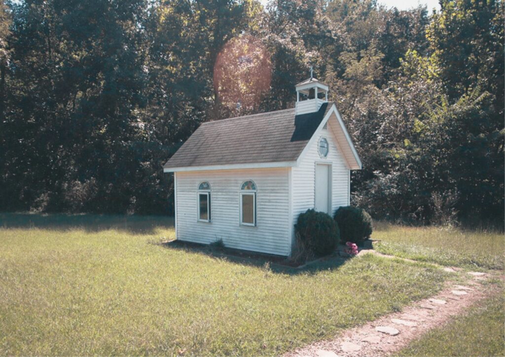 Hidden gem chapel in Ohio countryside for reflection